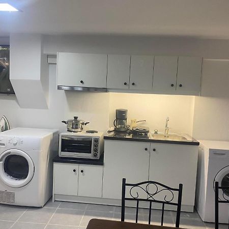 Le.Chris Central Dorms Otel Resmo Dış mekan fotoğraf