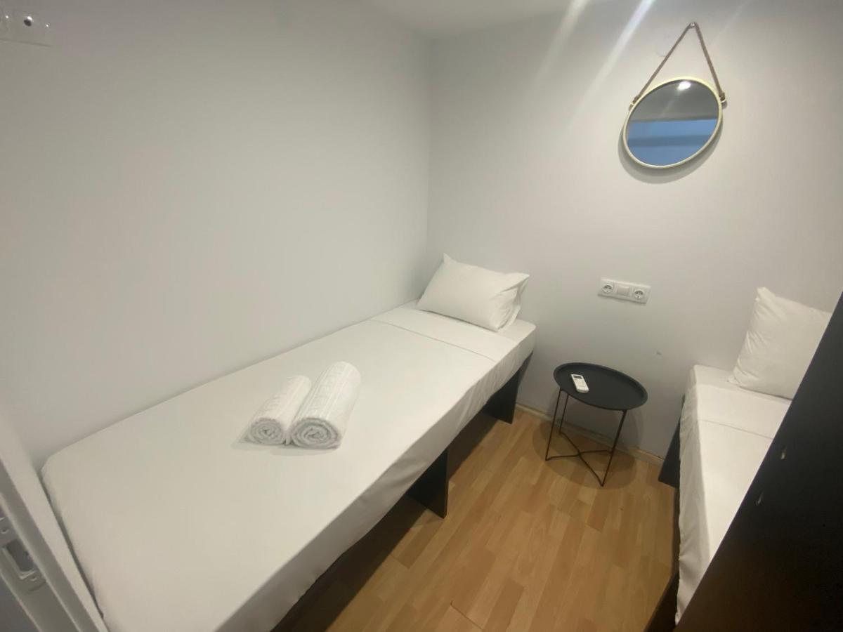 Le.Chris Central Dorms Otel Resmo Dış mekan fotoğraf