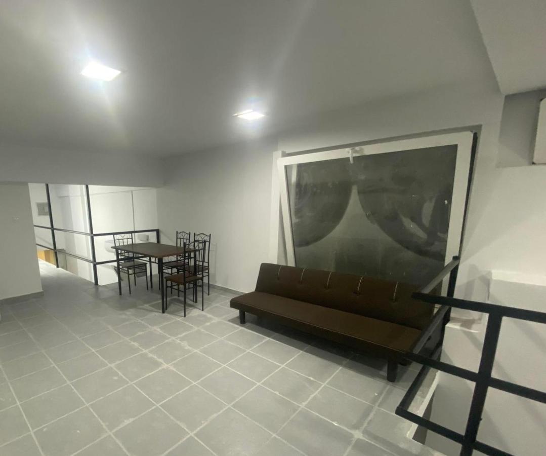 Le.Chris Central Dorms Otel Resmo Dış mekan fotoğraf